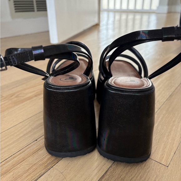 Black Platform Sandals - Picture 4 of 7